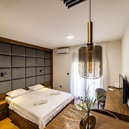 Apartments Tulip 波德戈里察 外观 照片