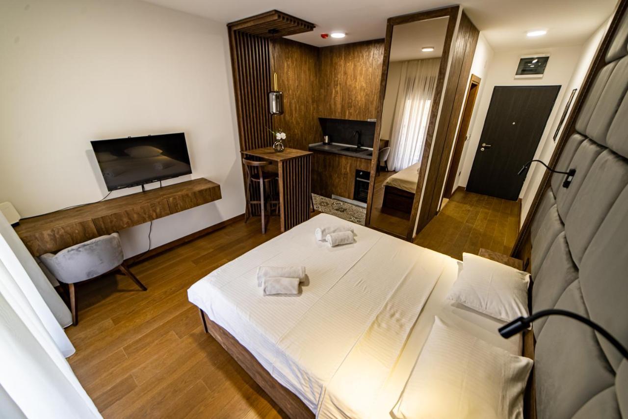 Apartments Tulip 波德戈里察 外观 照片